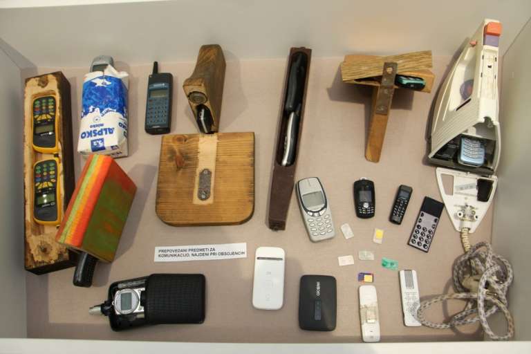 mobilni_telefoni.jpg