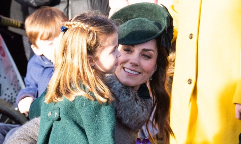 Princesa Charlotte in Kate Middleton