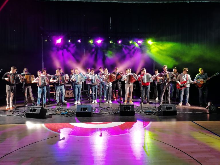 _zzkoncert__1_.jpg