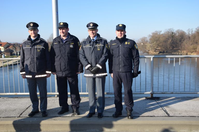 petišovci, policija