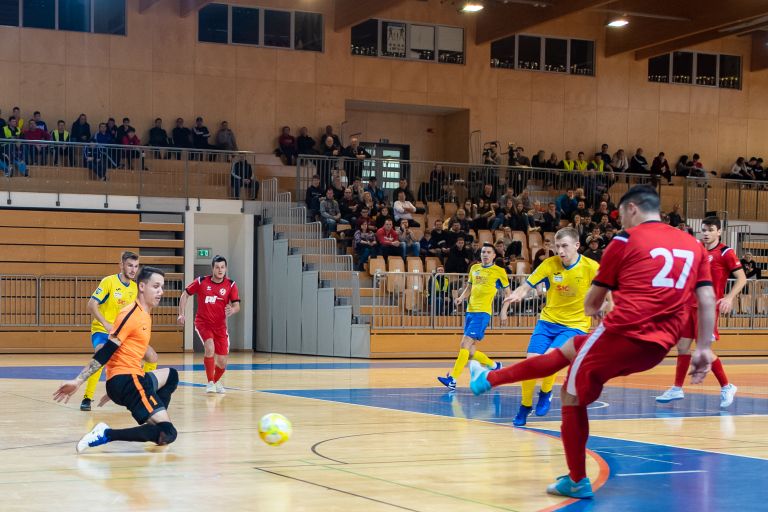 kmn-tomaž-šic-bar, kmn-oplast-kobarid, futsal, ljutomer, šic, dvoranski-nogomet