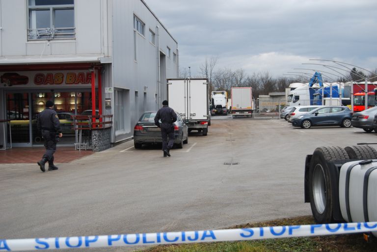 policija, preiskava