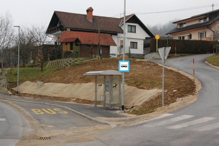 ukinili_avtobusno.jpg