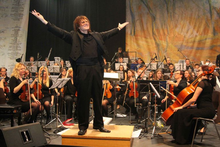 simfonicni_orkester92.jpg