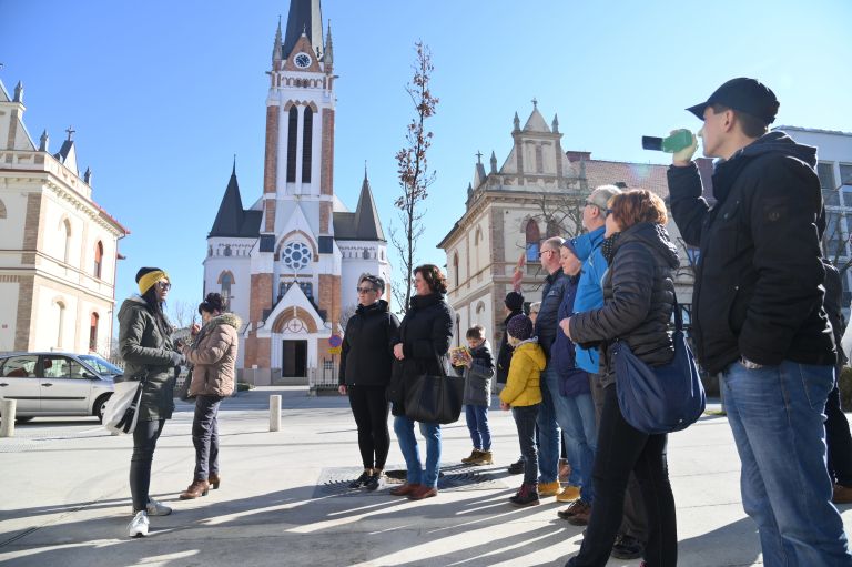 dan-turističnih-vodnikov, murska-sobota, sprehod-po-mestu
