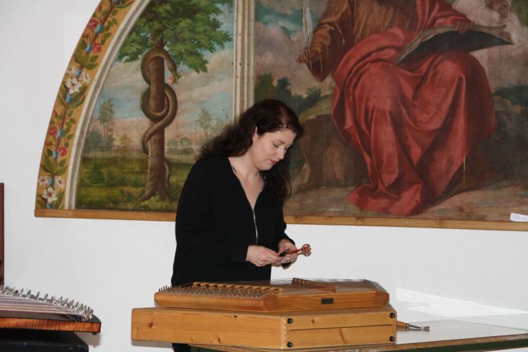 015_citre_v_beli_krajini.jpg