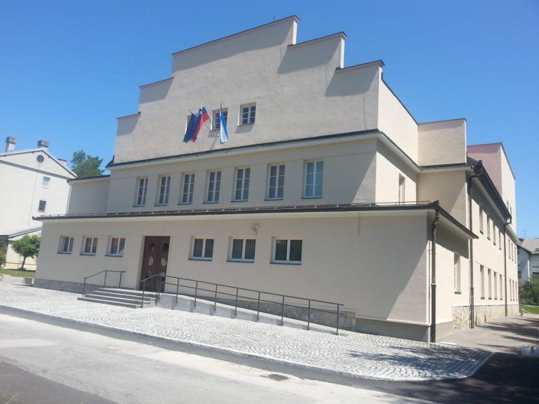 pokrajinski_muzej_kocevje_in_seskov_dom2.jpg