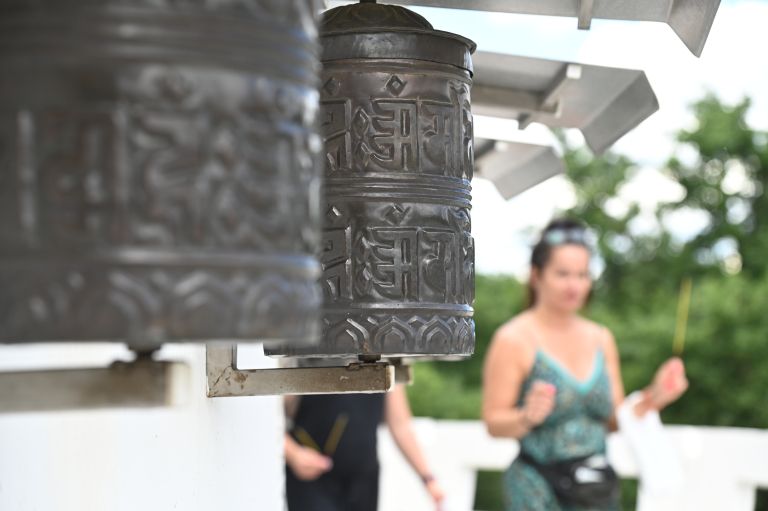 zalaszanto, budistična-stupa, budisti