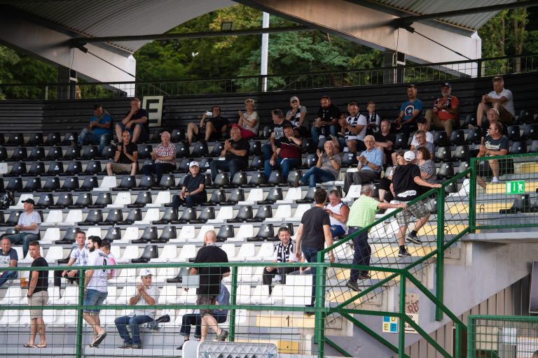 mura, triglav, gledalci, navijači, tribune