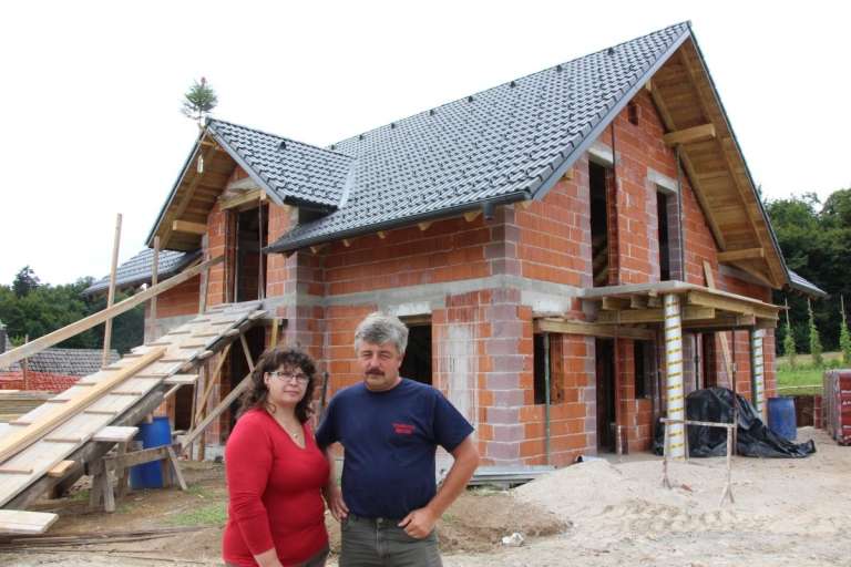 aagricar_01_000.jpg