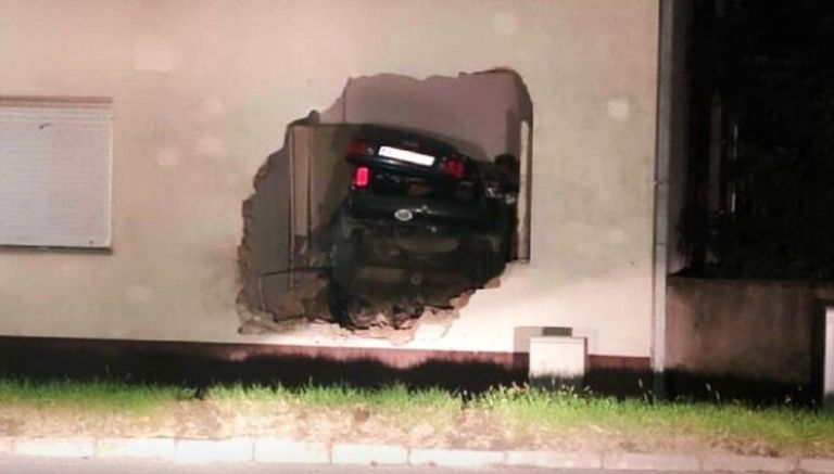 avto, hiša, nova gradiška.jpg
