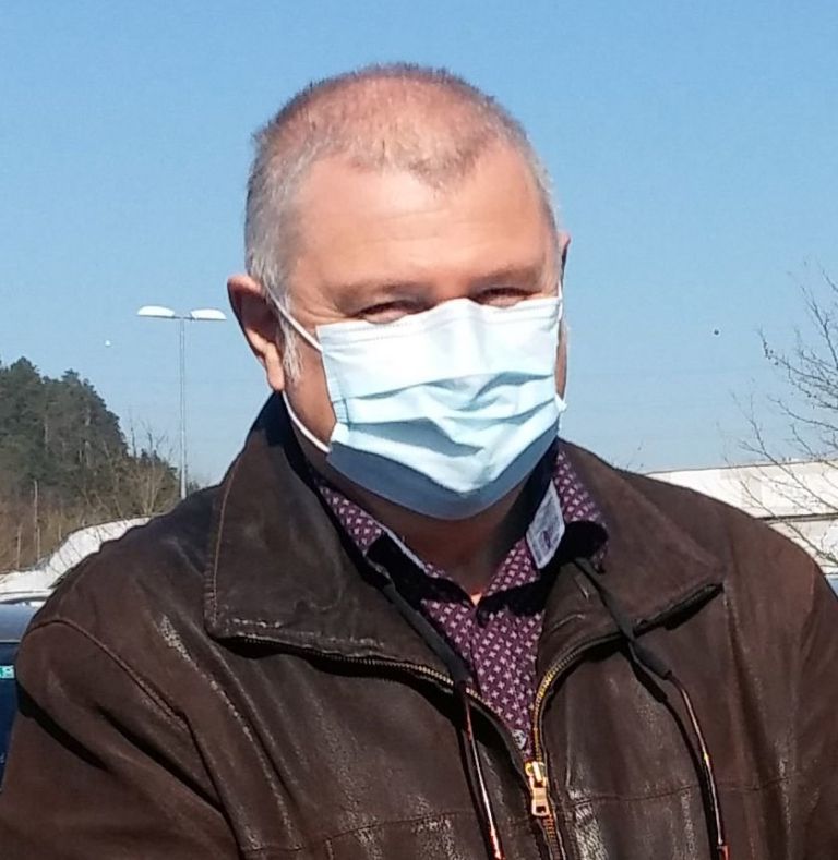 d44_maskerasto.jpg