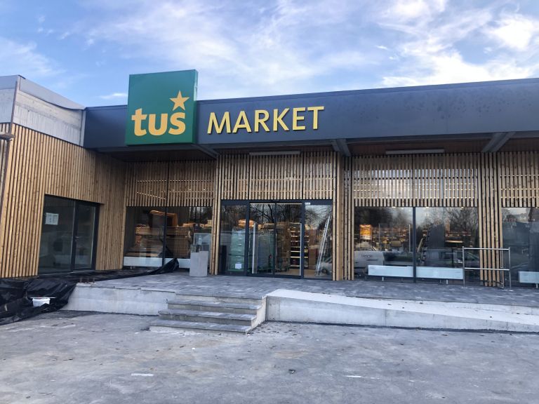 tus_market_metlika.jpg