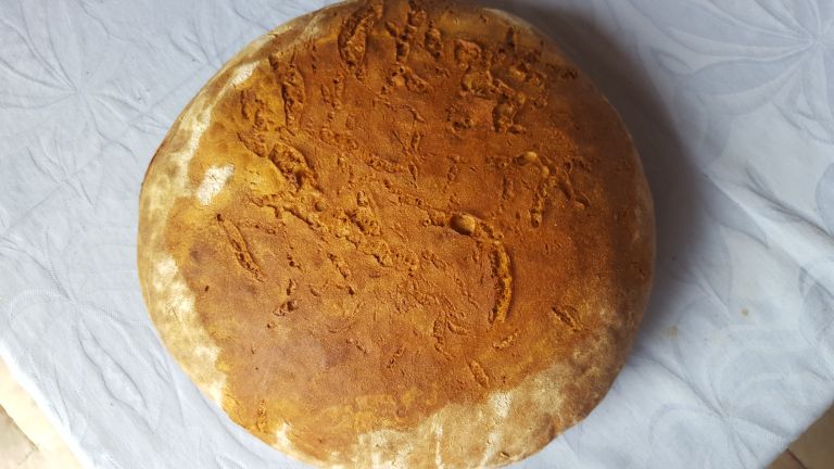 Kruh, domači kruh