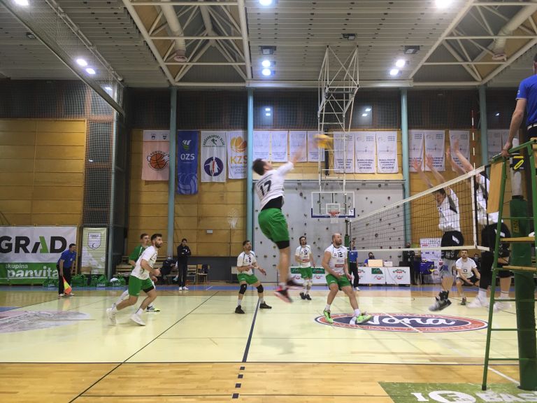 odbojka, četrtfinale-državnega-prvenstva-v-odbojki, panvita-calcit-volley, 1-:-3