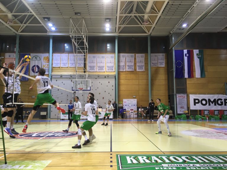 odbojka, četrtfinale-državnega-prvenstva-v-odbojki, panvita-calcit-volley, 1-:-3