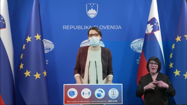 simona kustec, ministrica