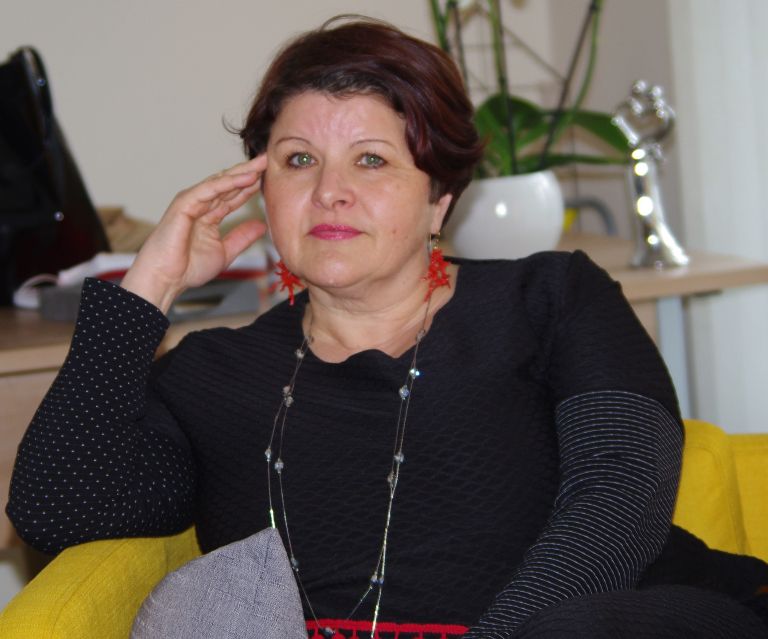 d16_mladipsihmelita.jpg
