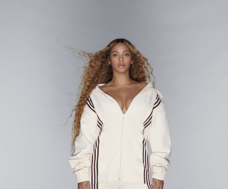 adidasova ambasadorka Beyonce je svojo platformo izkoristila za opevanje razlik med ljudmi.jpg