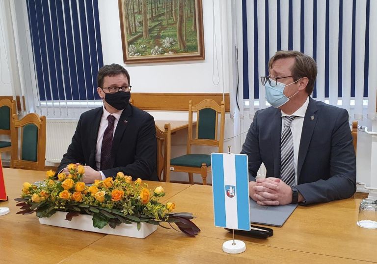 minister_v_kocevju.jpg