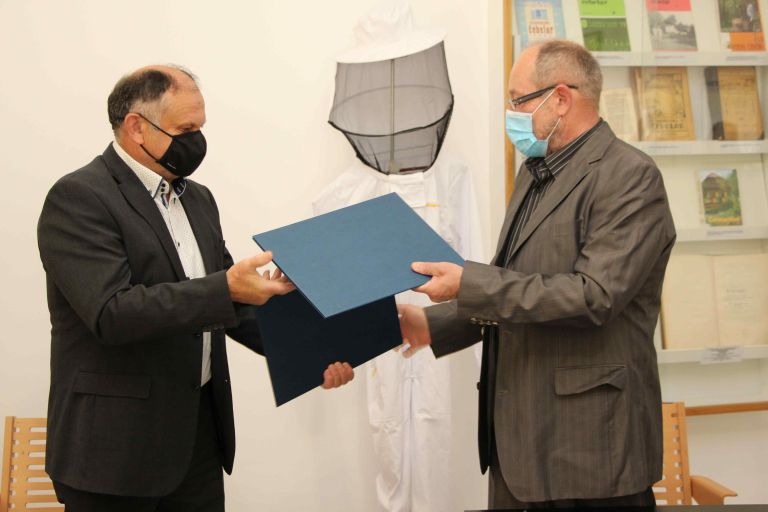 cebelar_kastelic19.jpg
