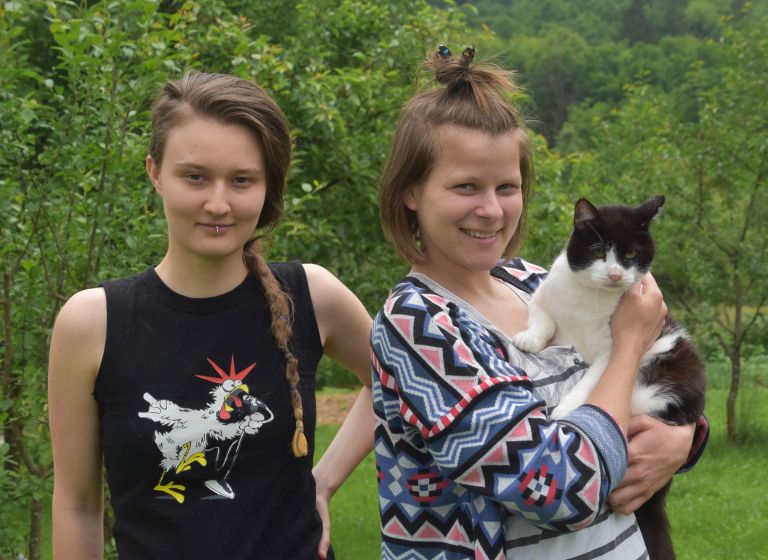 01lina_in_vesna_iz_dzzz_novo_mesto.jpg