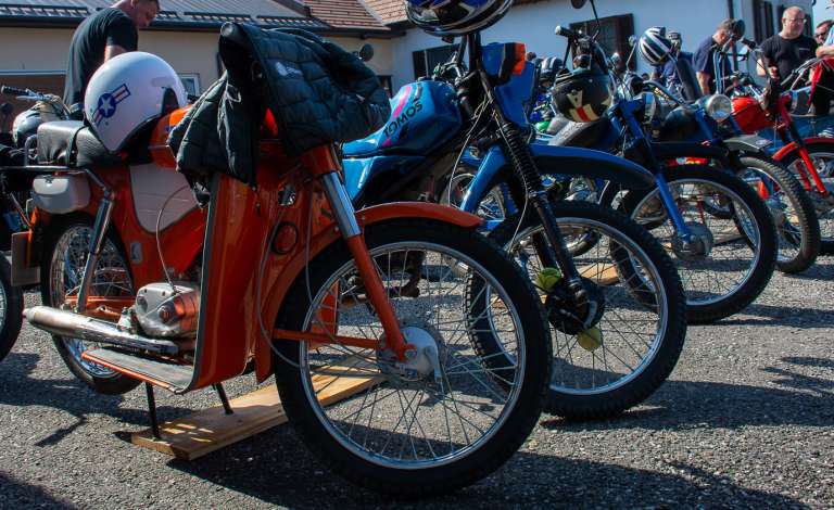 oldtimer-stara-gora, srečanje-mopedov