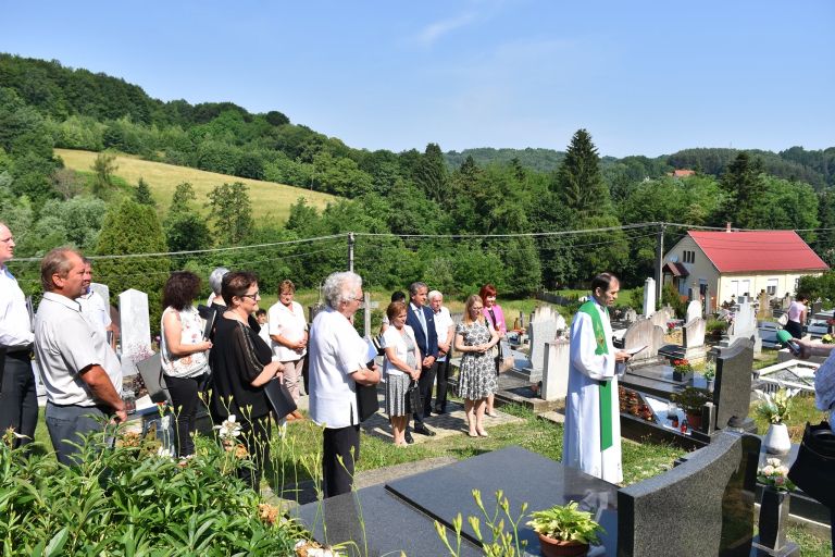helena-jaklitsch, gornji-senik, čepinci, janoš-kühar