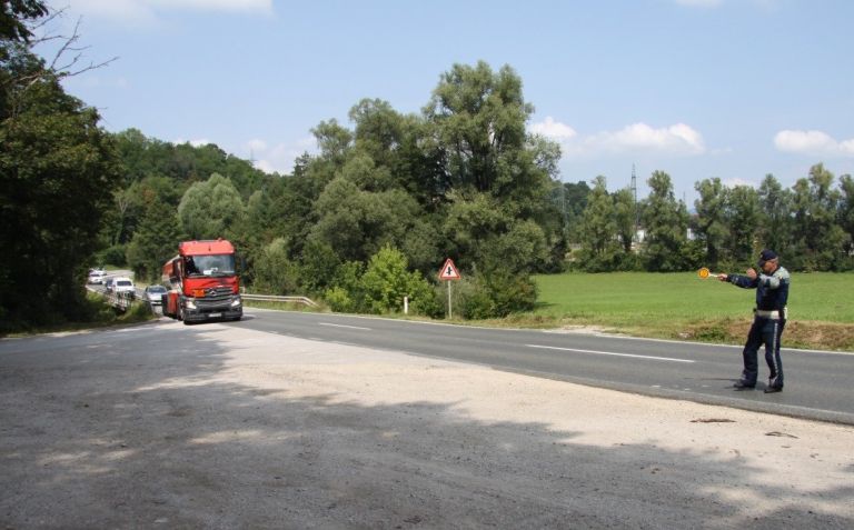 kontrola_nm___metlika_1.jpg