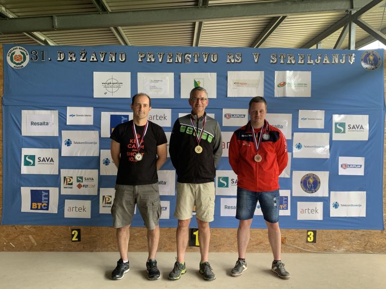 sd-štefan-kovač-turnišče, državno-prvenstvo