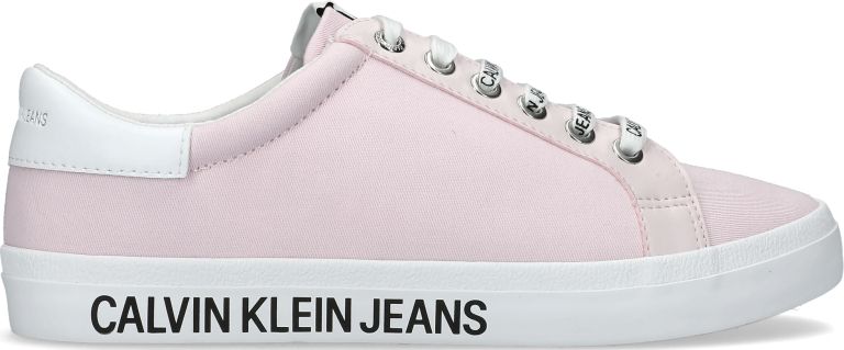 CALVIN KLEIN platnene.png