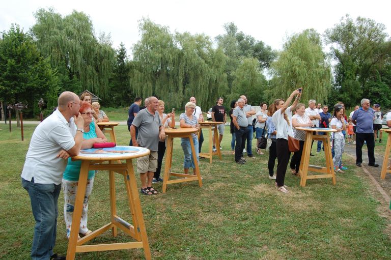 hotiza, hotiški-dnevi, ribe