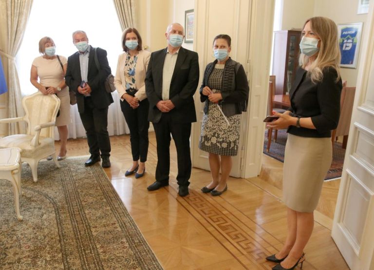občina-črenšovci, dan-združitve-prekmurskih-slovencev, predsedniška-palača