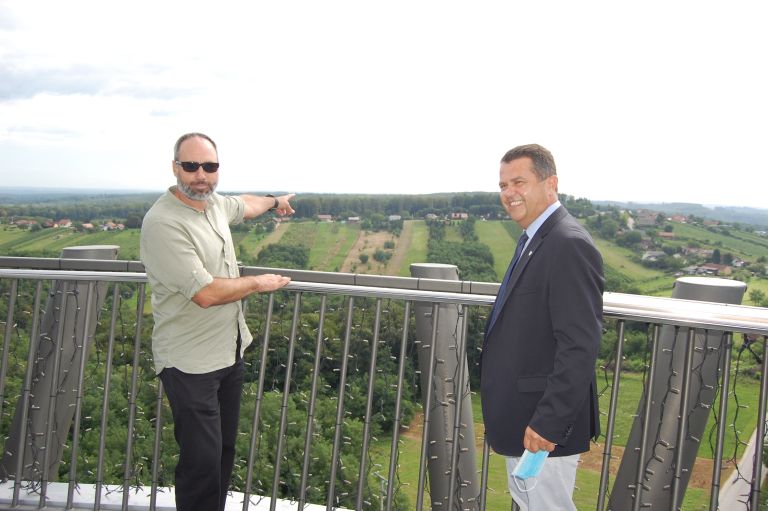 35zipline-lendava.JPG