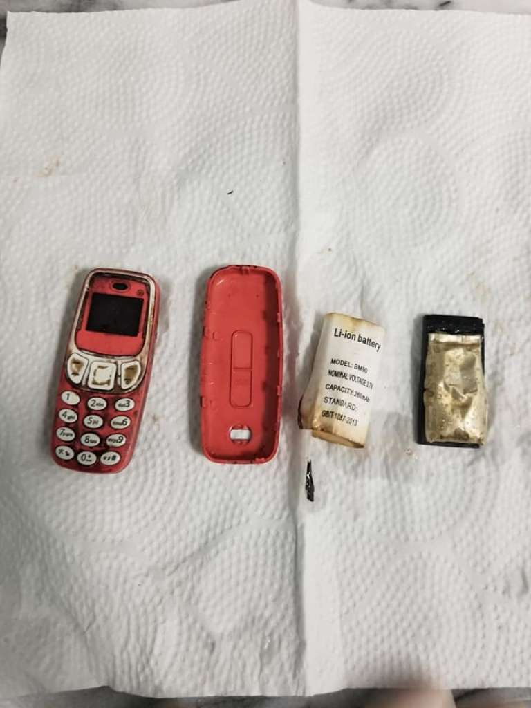 telefon, nokia-3310, pogoltnil-telefon, kosovo