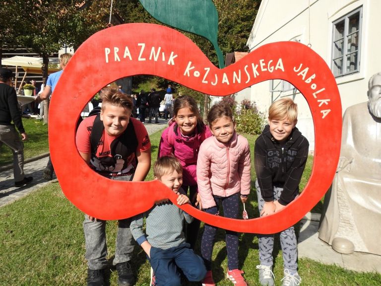 praznik__2_.jpg