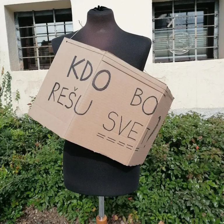 _zzrevija__3_.jpg