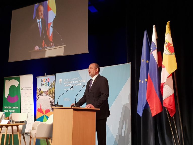 _konferenca__4_.jpg
