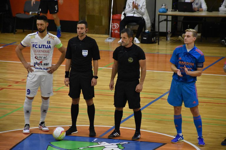 šport, futsal, poraz