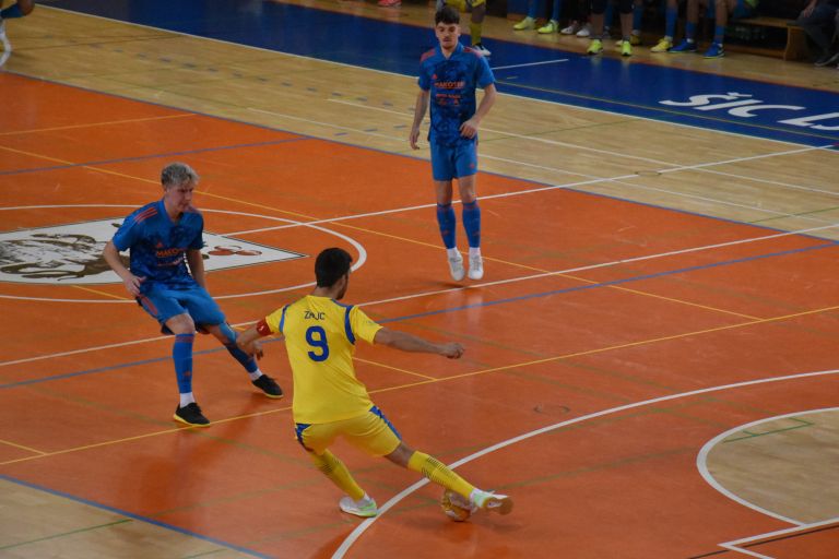 futsal, meteorplast-šic-bar