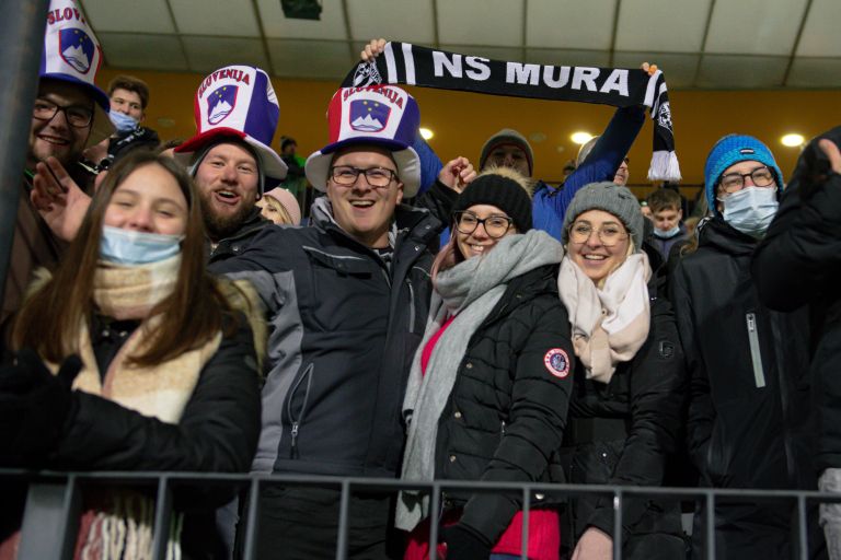 mura, tottenham, navijači, tribuna, gledalci