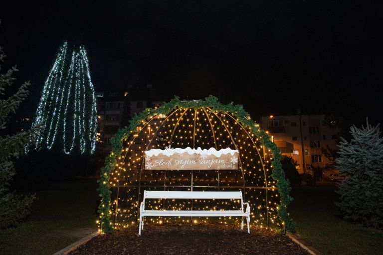 občina-trbovlje, praznične-luči