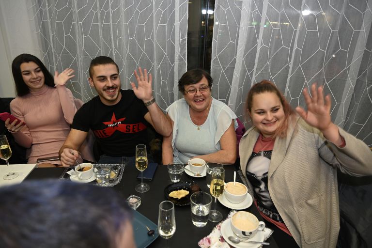 Lina Majcen Aljaz Pusnik Karin Lipovnik Majda Candir 1_01.JPG
