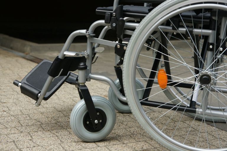 disabled-4027745_1920.jpg