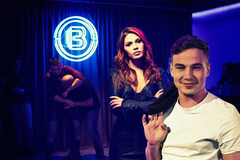 jan bar.jpg