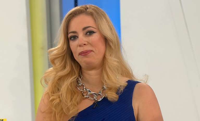 ana tavčar.png