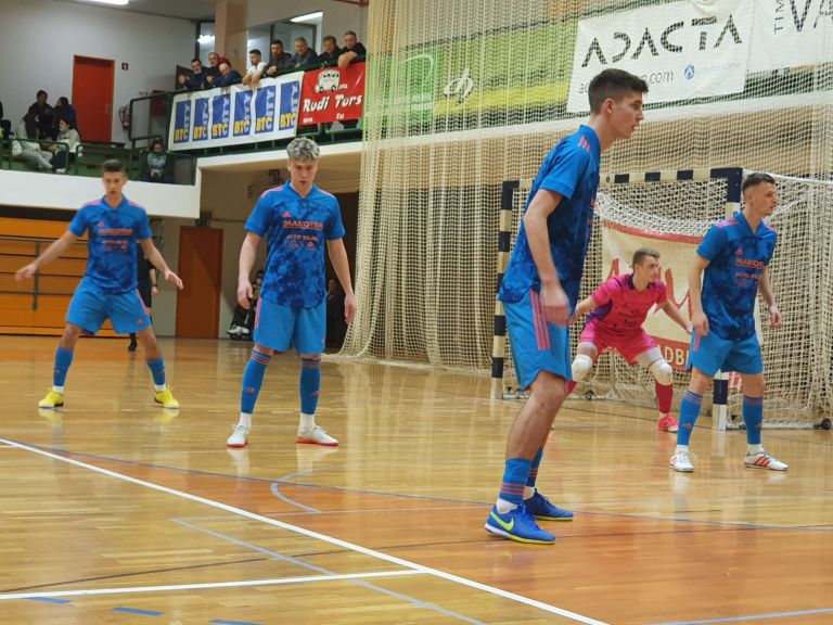 meteorplast-šic-bar, futsal