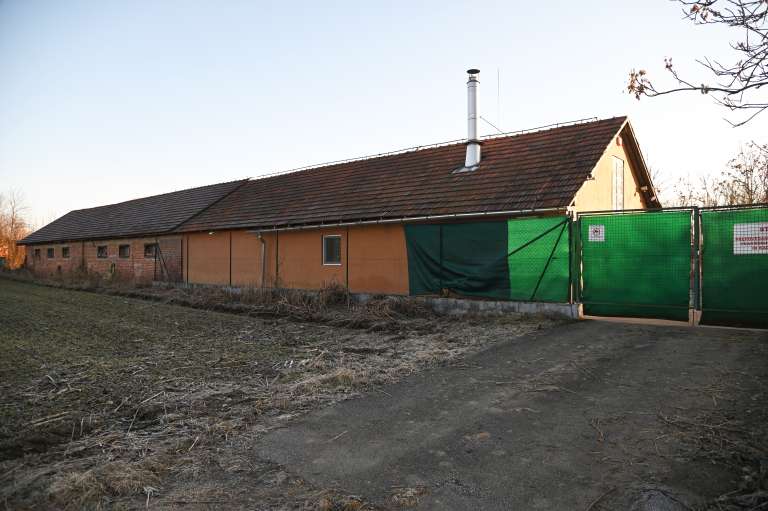 večno-zavetišče, upepeljevalnica-za-hišne-ljubljenčke, črnci, apače, krematorij