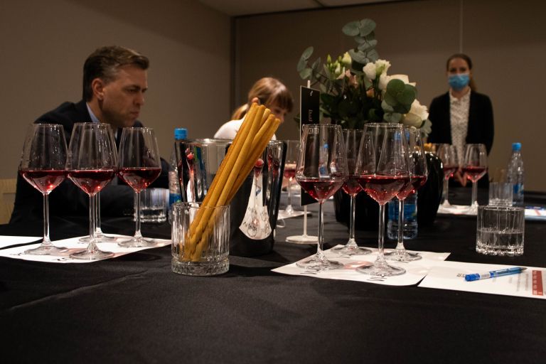 _vino__1_.jpg