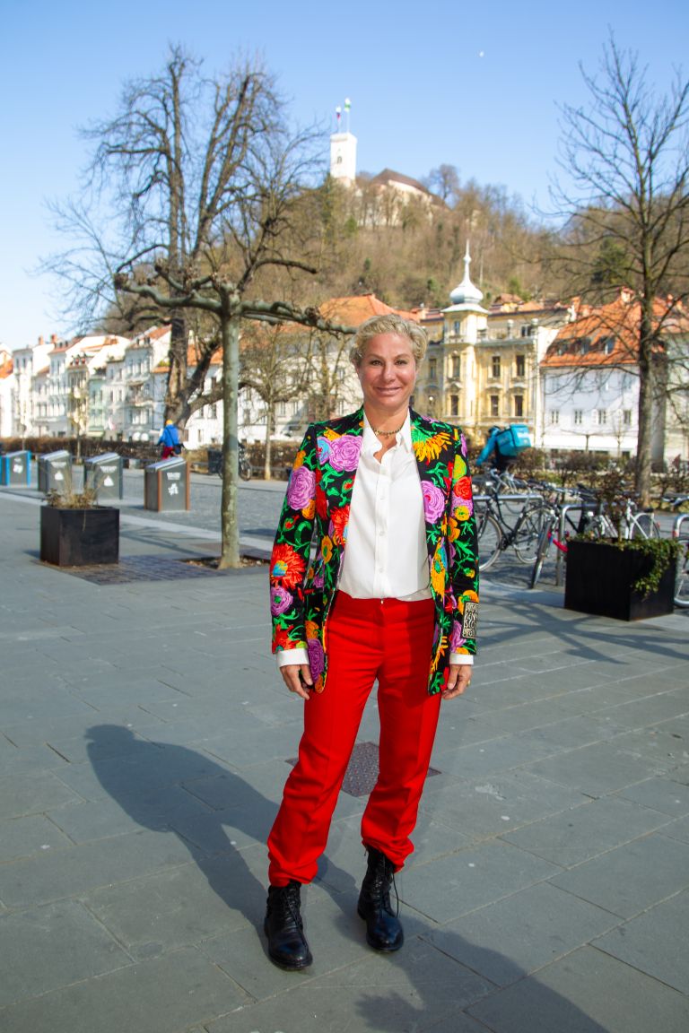 ana roš Odprta kuhna tiskovna konferenca (Foto - Marko Vavpotic).jpg